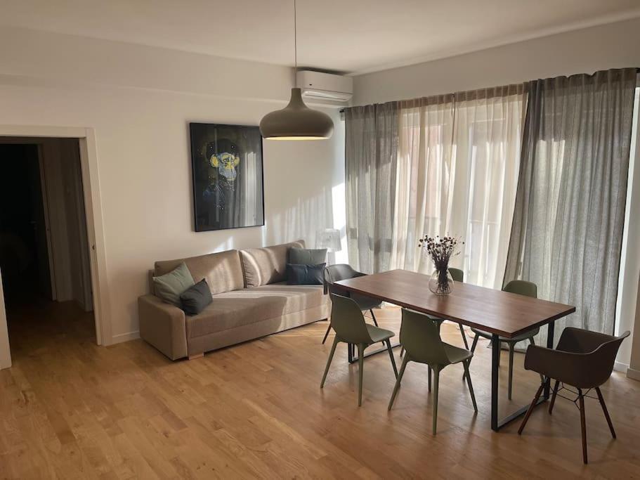 Lml Housing The Place To Be In Rome Bagian luar foto